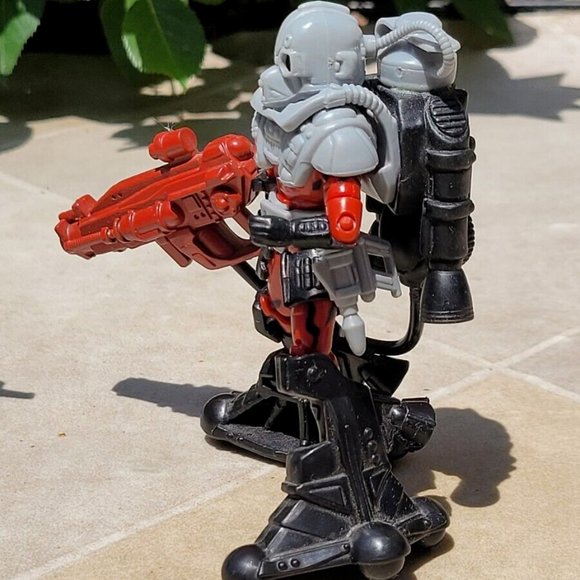 1994 EXO Squad Robotech Jump Troops: Captain Avery F. Butler, Pellegrino Figures - Picture 4 of 9